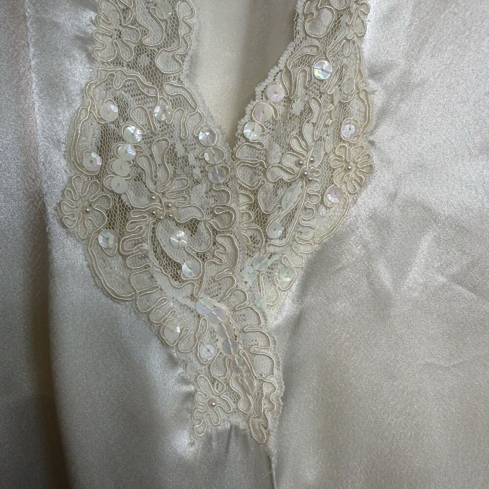 Victoria's Secret One Size Ivory Lace Trim Short Belted Robe Bridal Romantic - Picture 5 of 11